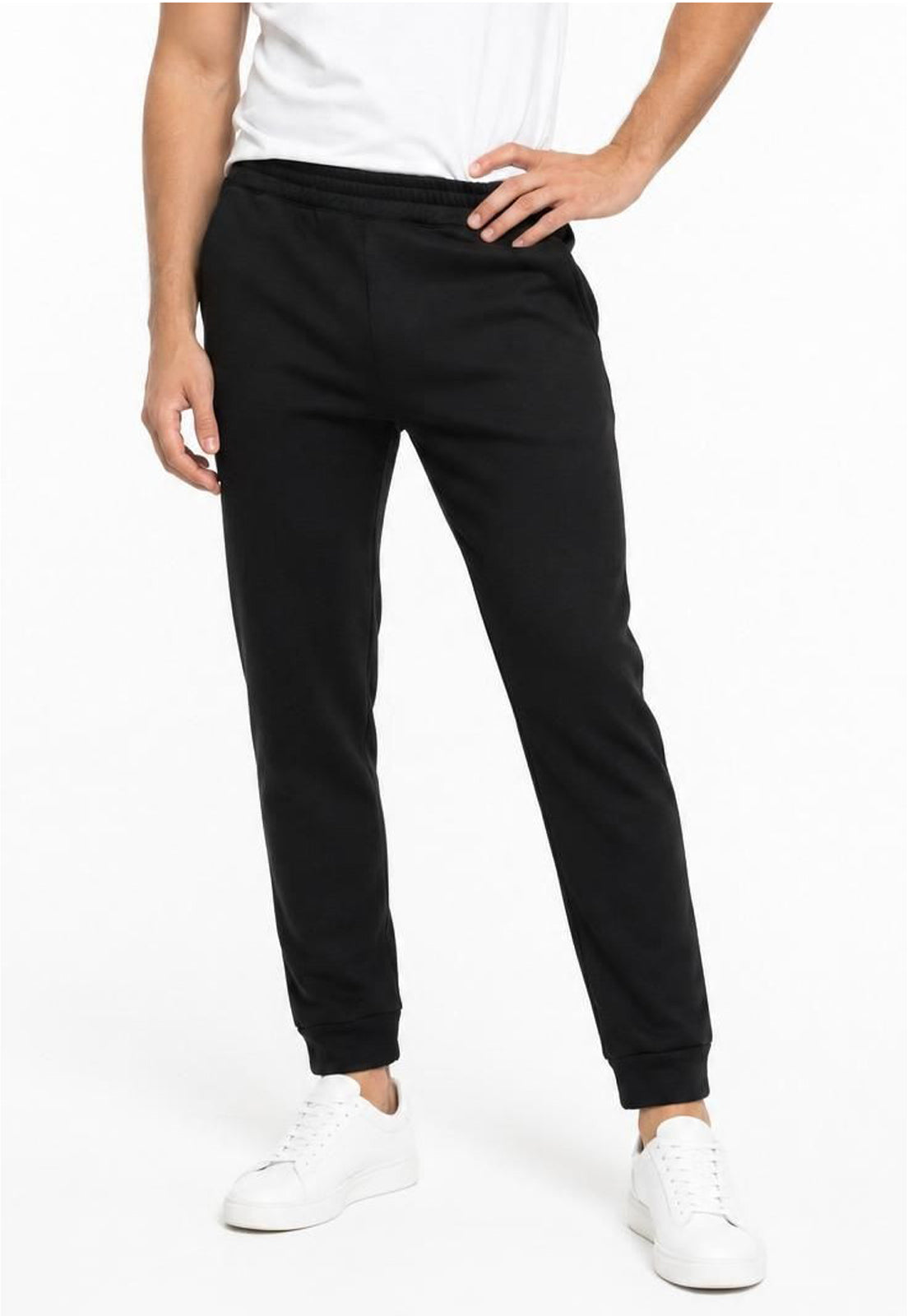Jogger Negro Masculino Esencial
