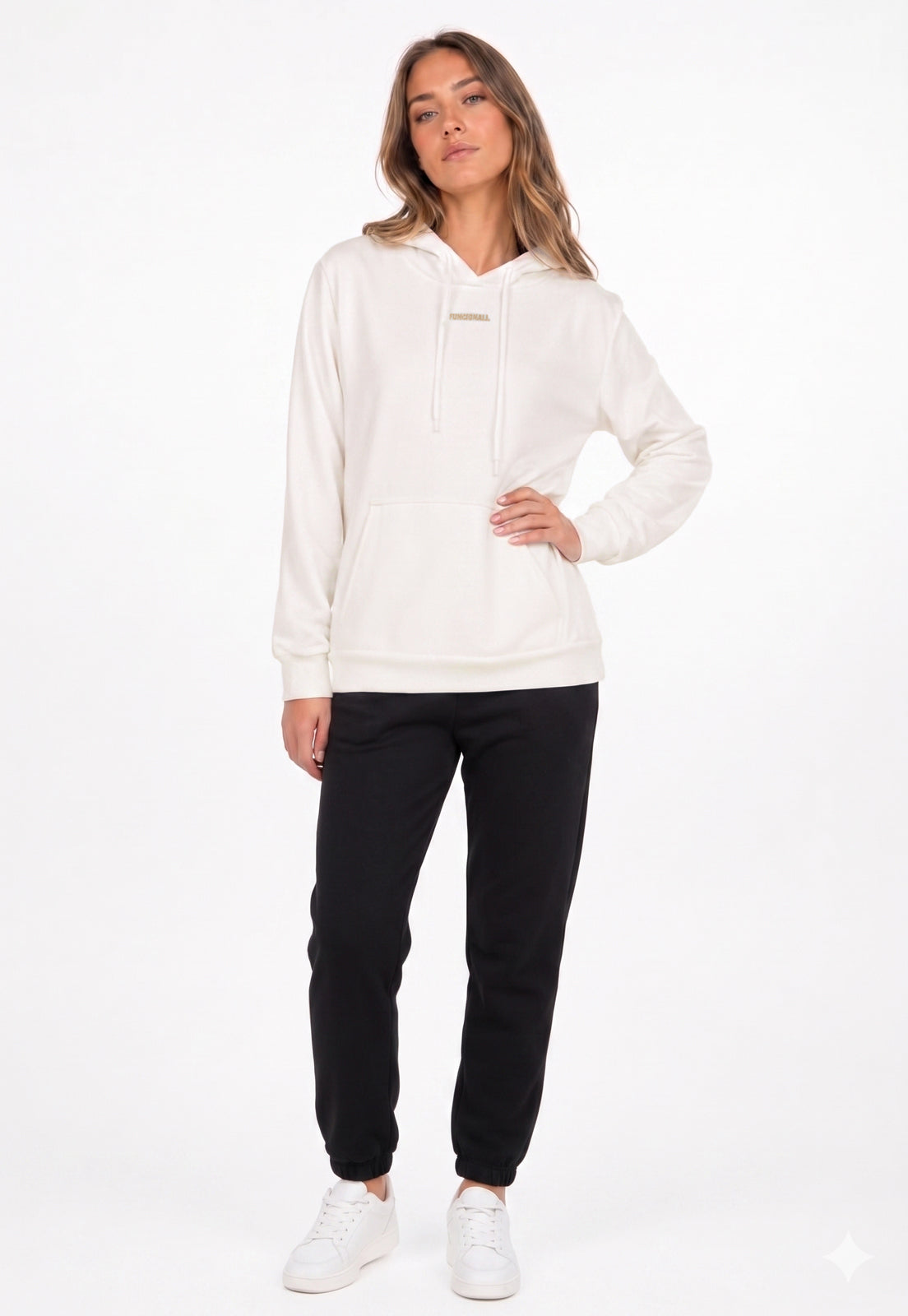 Buzo Blanco Femenino Esencial